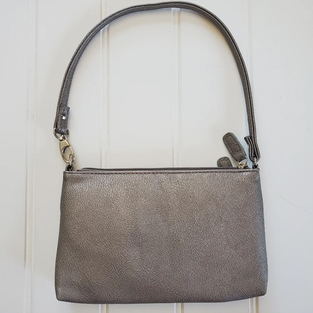 Small Silver Purse - Picture 2 of 8